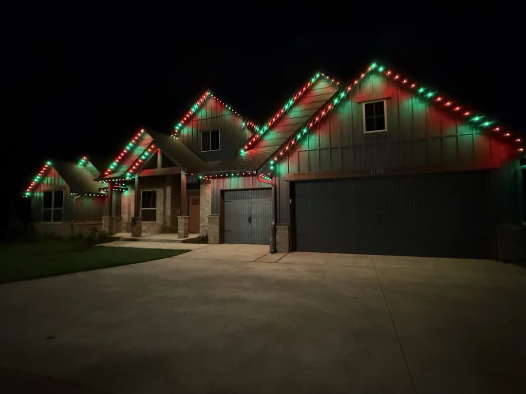 Oklahoma Christmas Roofline