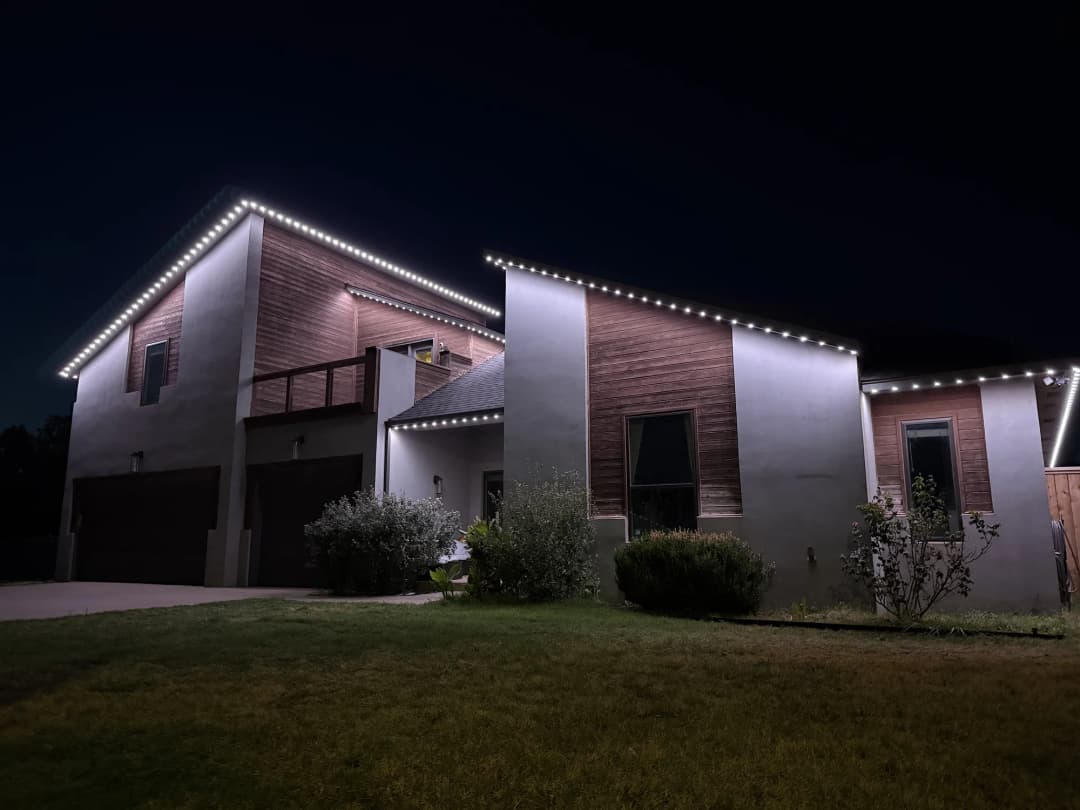 Modern home with white architectural lighting